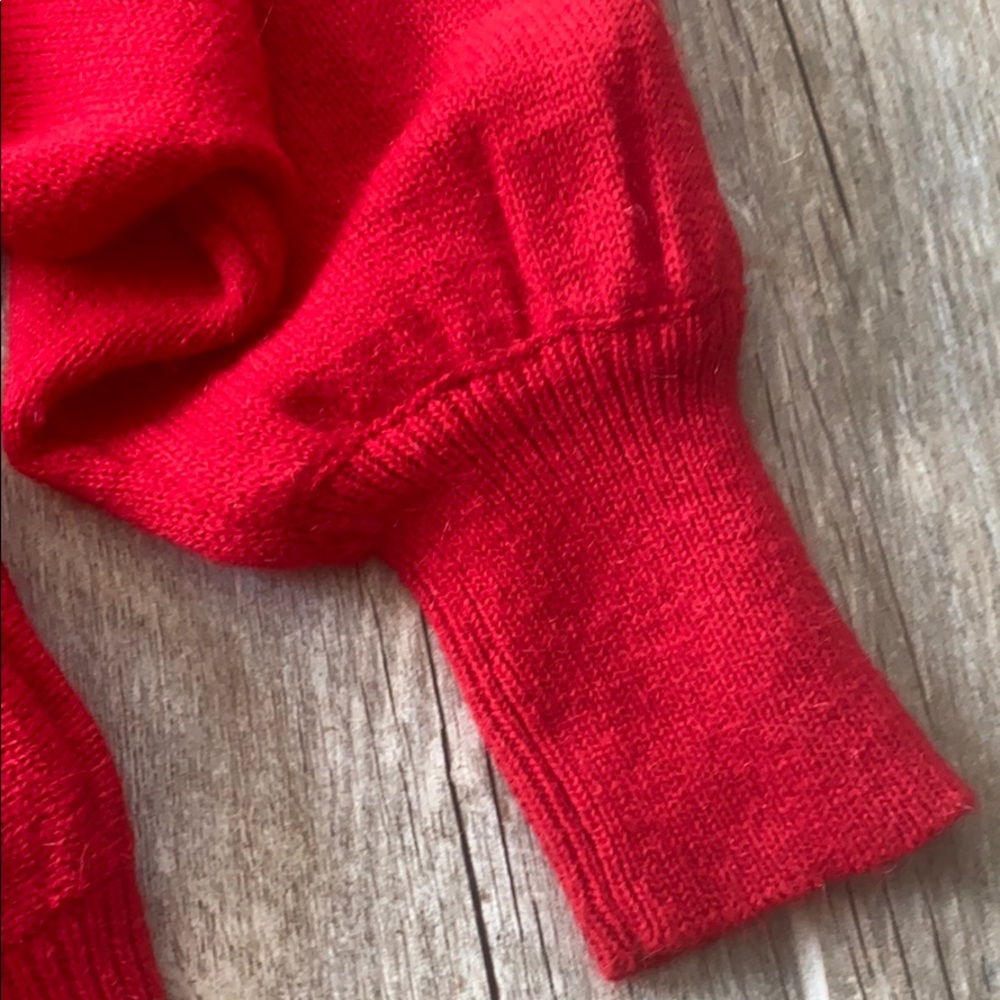 Vintage Diana Marco Red Poinsettia Batwing Sweater - Picture 4 of 7